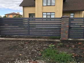 Забор жалюзи 72 метра фото в Поварово